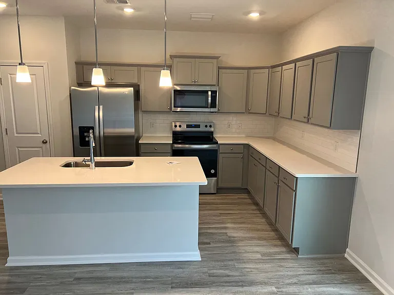 40 Hidden Pointe Dr — Photo 2