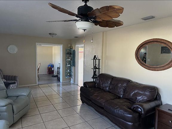 3rd image of 6730 SANS SOUCI Road