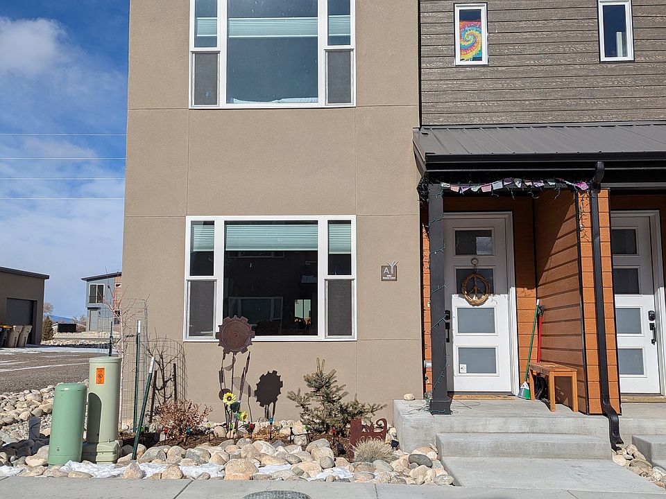 1st image of 3104 Emma Ln #A