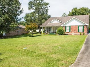 113 Edgewood Dr, Carriere, MS 39426