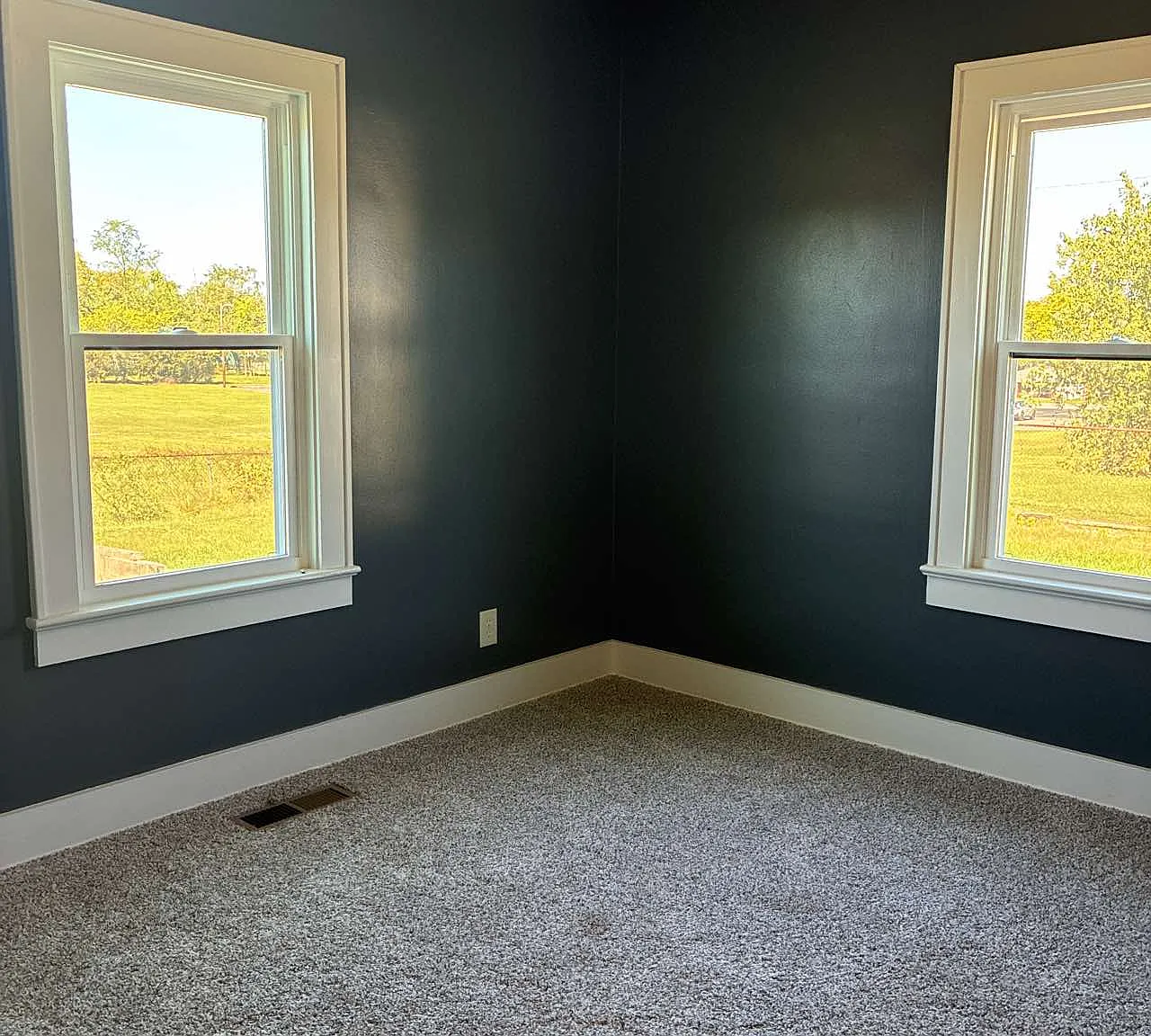 2 bed, 1115 sqft, $1,000 — Photo 4