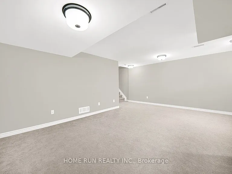 261 Brambling Way — Photo 34