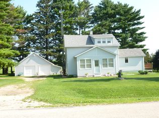 15476 W Nora Rd, Winslow, IL 61089