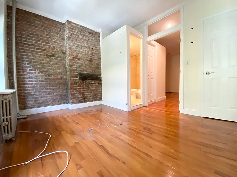 63 Sullivan St #2E — Photo 7