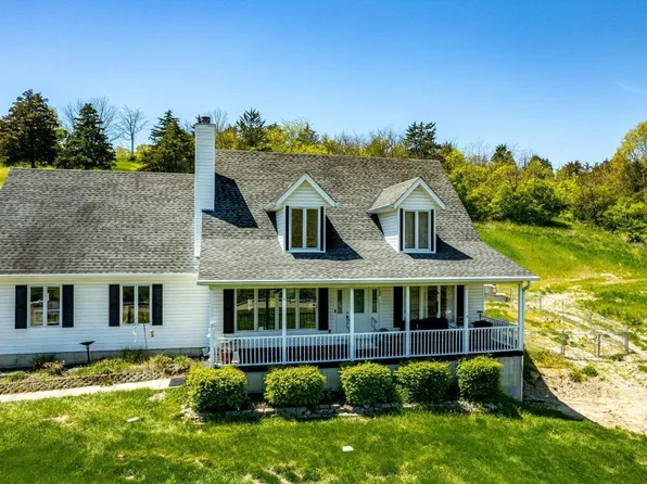 5039 Elk Creek Rd, Middletown, OH 45042