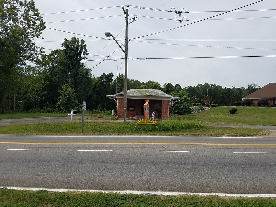 2nd image of 342 Morehead Ave