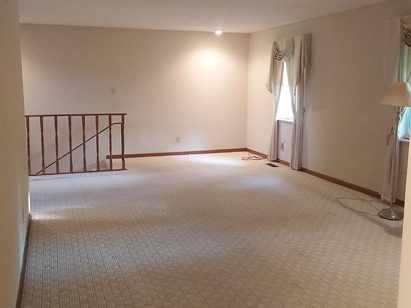 Living room - Main Level