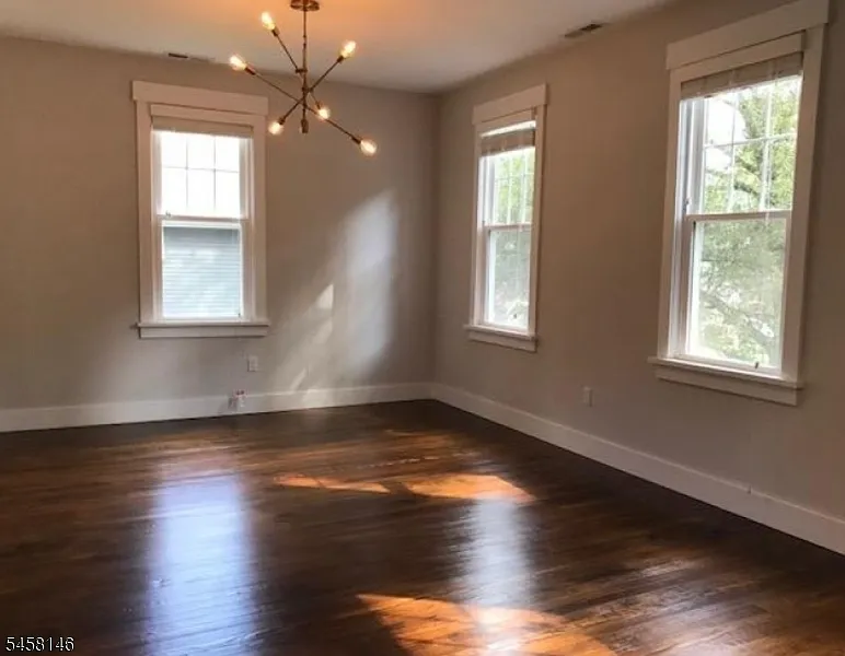 3 bed, 2.0 bath, $3,950 — Photo 3