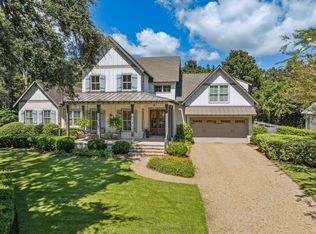 27 Frederica Oaks Ln, Saint Simons Island, GA 31522