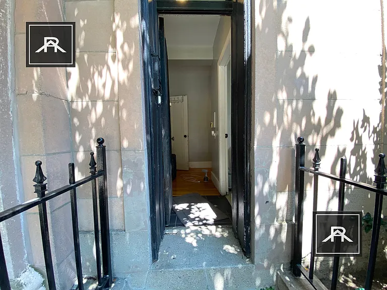 1999 Commonwealth Ave #1 — Photo 3