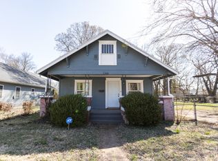 1368 E Pacific St, Springfield, MO 65803