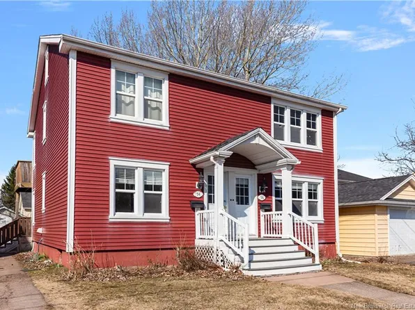 56 Kensington Dr #54, Moncton, NB E1E 3J4