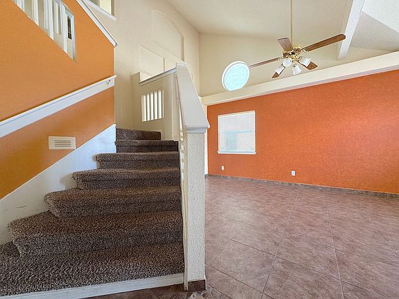 2nd image of 10687 Pearl Sands Dr
