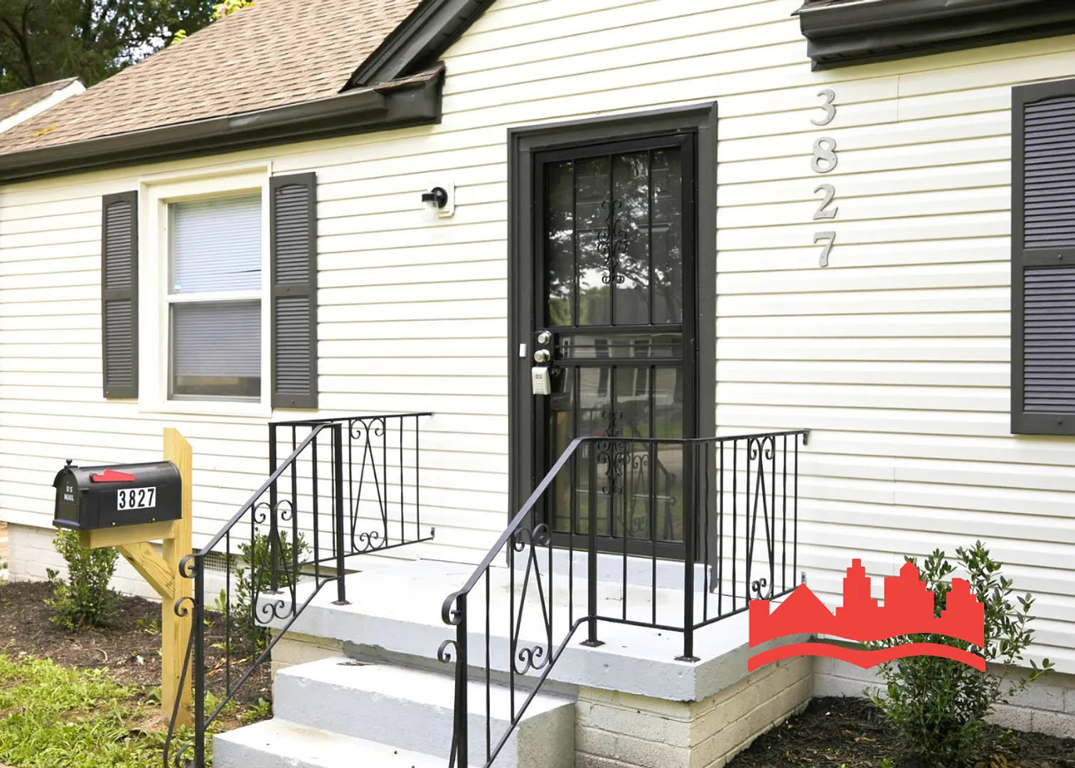 Welcome to 3827 Vanuys Road! — Photo 4