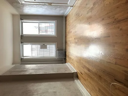 Rented by Nicole James, LREB | media 20