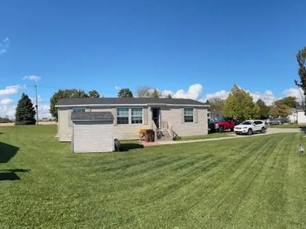 1808 Oak St #701, Newport, MI 48166