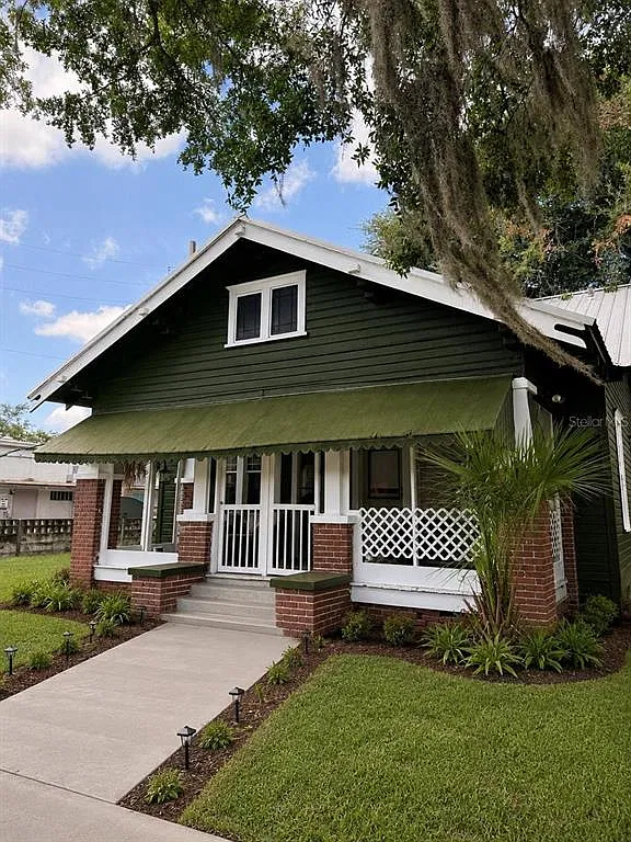 4 bed, 4.0 bath, 1901 sqft, $7,000 — Photo 1