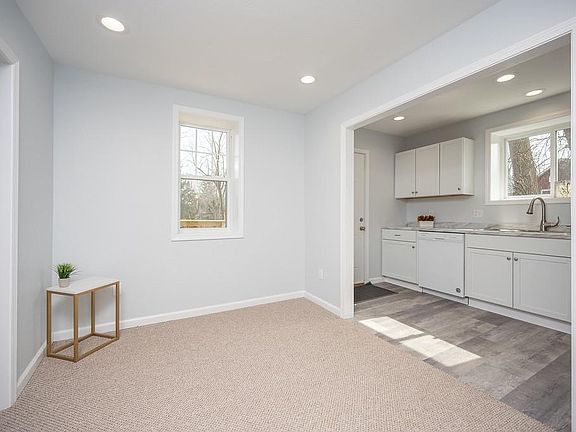 2nd image of 1110 Jerome St #B