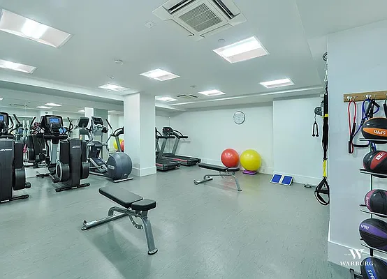 Sold by Warburg | media 14