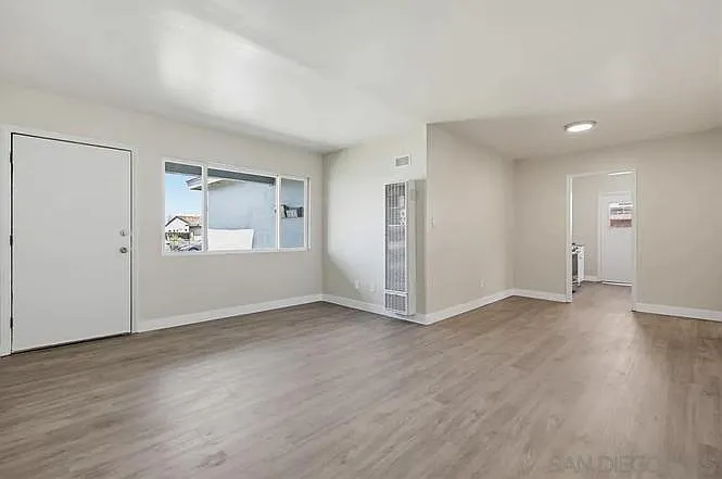 767 Woodlawn Ave #B — Photo 5
