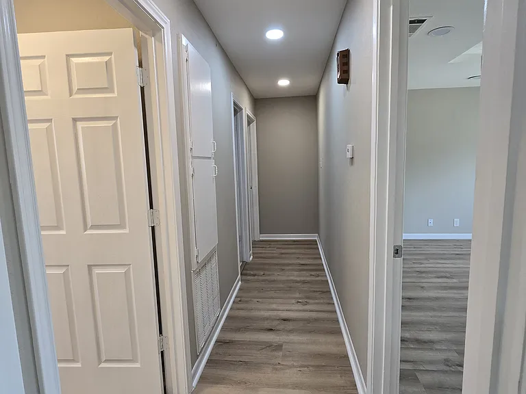 1623 W Parnell St — Photo 14