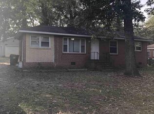 107 Evergreen St, Warner Robins, GA 31093