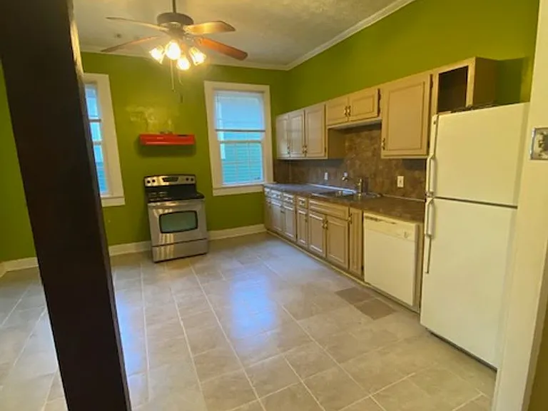 5 Magnolia St — Photo 9