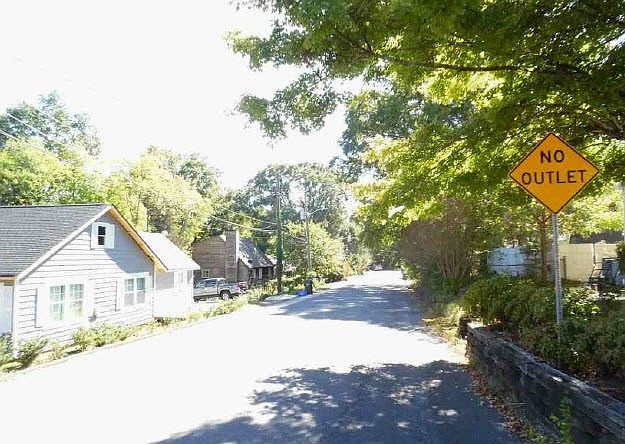 2nd image of 107 Jernell St