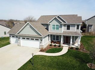 3211 W Rosebury Ln, Dunlap, IL 61525