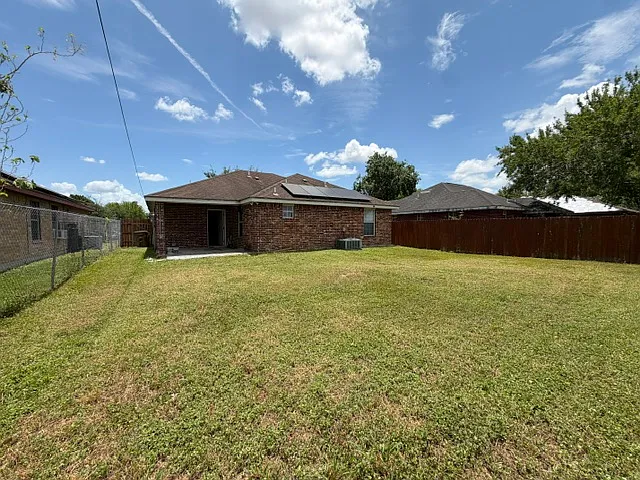 307 W Reid Dr — Photo 5