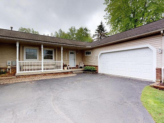 3rd image of 3411 Valleybrook Dr