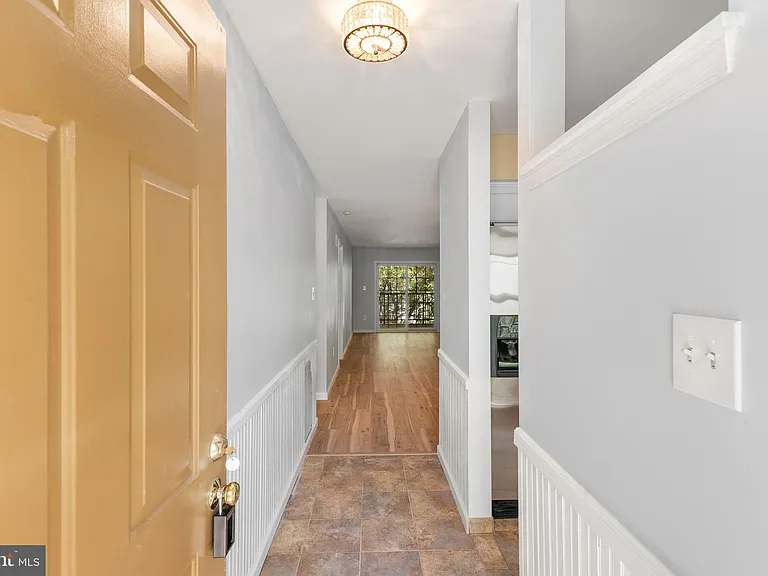 192 Valley Stream Ln #192 — Photo 3