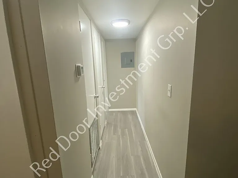 1 & 2 Bedrooms Available in Downtown St. Cloud — Photo 28