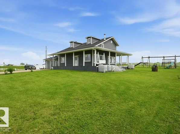 58111 Lily Lake Rd, Sturgeon County, AB T0G 1L2