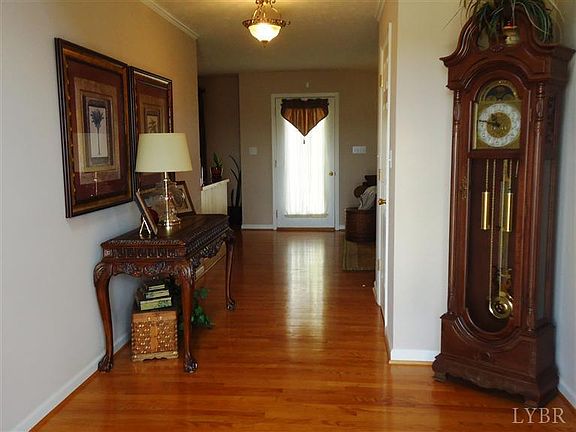 5th image of 1205 A P Hill Pl