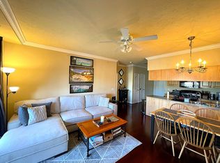 2833 Suncrest Village Cir, Morgantown, WV 26505