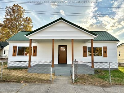 42 Valley St, Winfield, WV, 25213