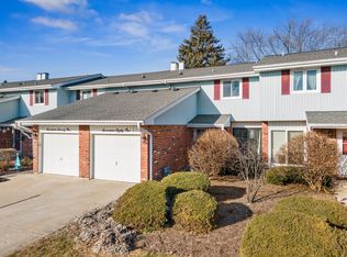 1781 Trent Ct, Wheaton, IL