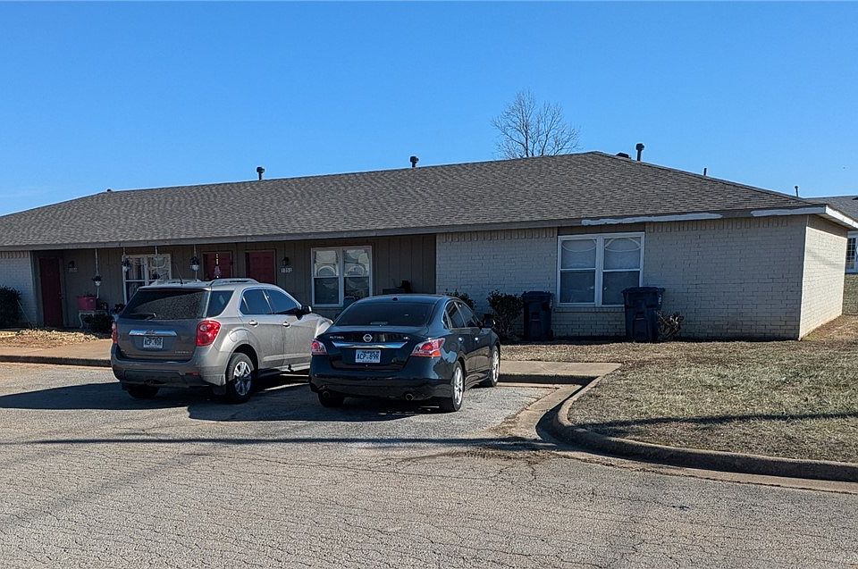 1st image of 1249-1264 W Sunset Dr