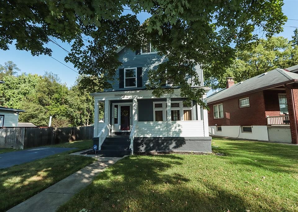 1st image of 94 De Camp Ave