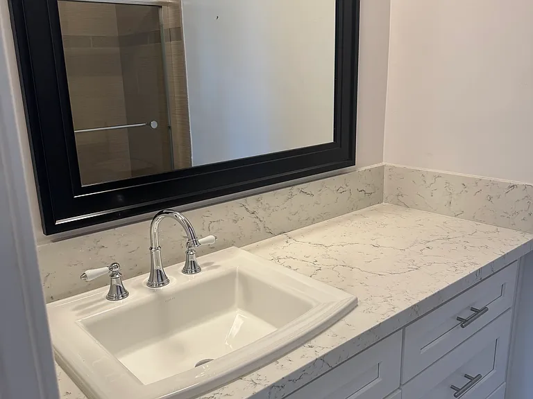 916 S Sherbourne Dr #205 — Photo 14