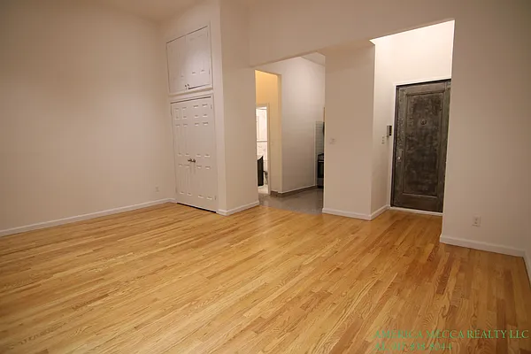 Rented by America Mecca Realty LLC | media 21