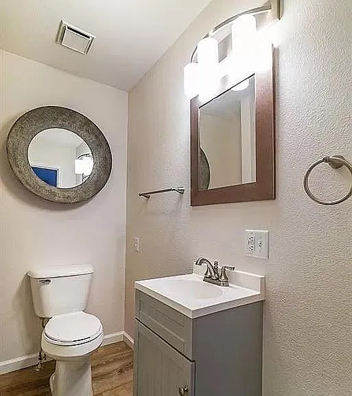 55 Arrowhead Beach Rd — Photo 4