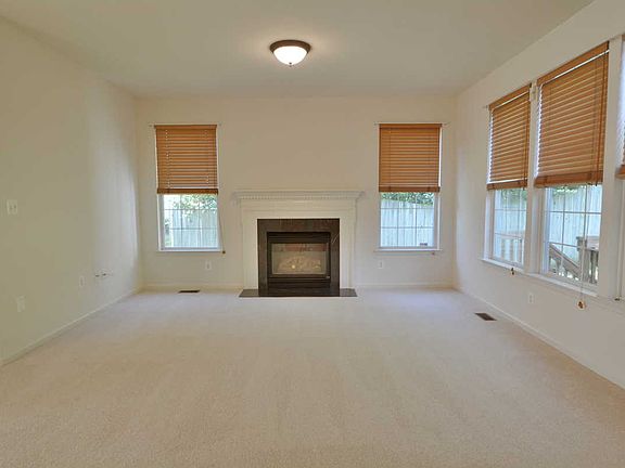 2nd image of 15224 Warbler Ct