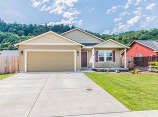 140 Haley Dr, Longview, WA 98632