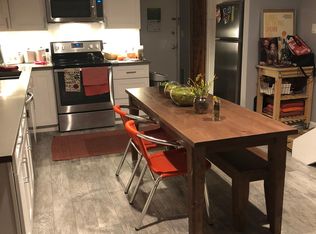2828 N Burling St APT 108, Chicago, IL
