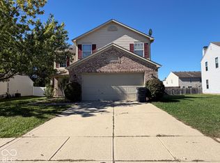 1946 Central Park Blvd W, Greenwood, IN 46143