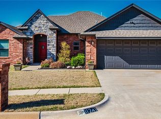 11241 NW 102nd St, Yukon, OK 73099
