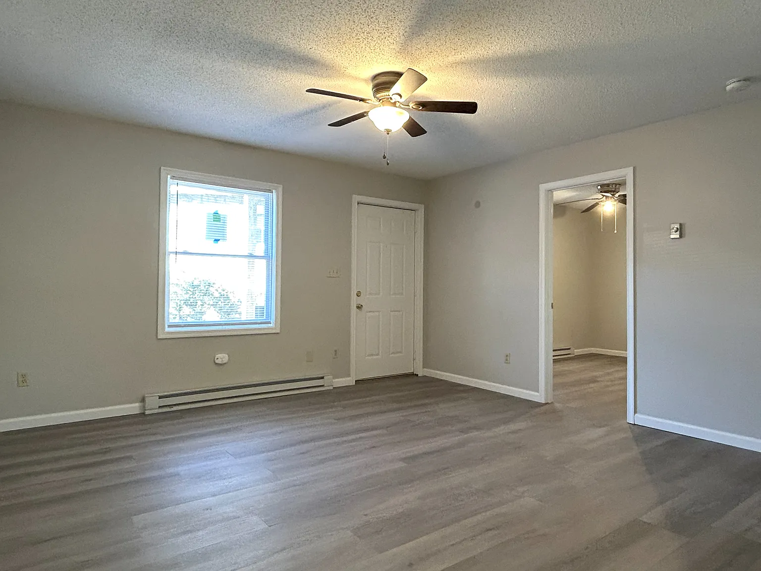 New River Farms - 4bd/2ba: Centrally Located! Pet Friendly! Call For Special Pricing! — Photo 2