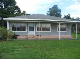 3015 Spurlock Rd, Nederland, TX 77627